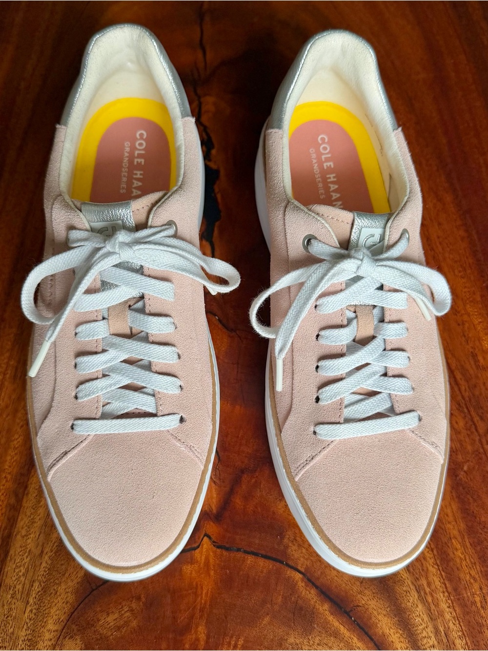 NWOT Cole Haan Women’s GrandPro Topspin Sneaker Peach Whip Pink Suede Size 9